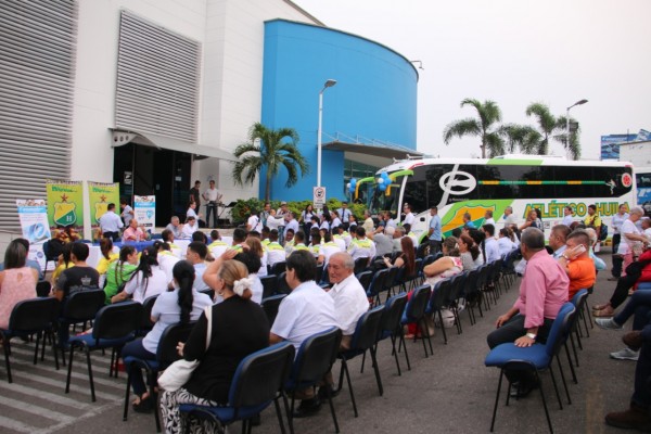El Atlético Huila estrena bus