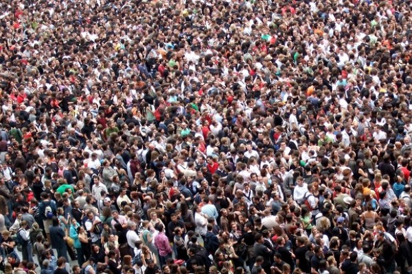 Población mundial llegó a los 8 mil millones de personas