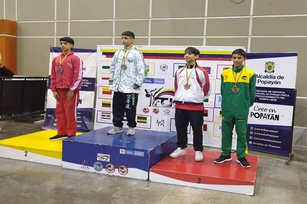 El karate huilense obtuvo medallas de bronce en Popayán