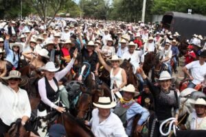 cabalgata neiva san pedro 2025
