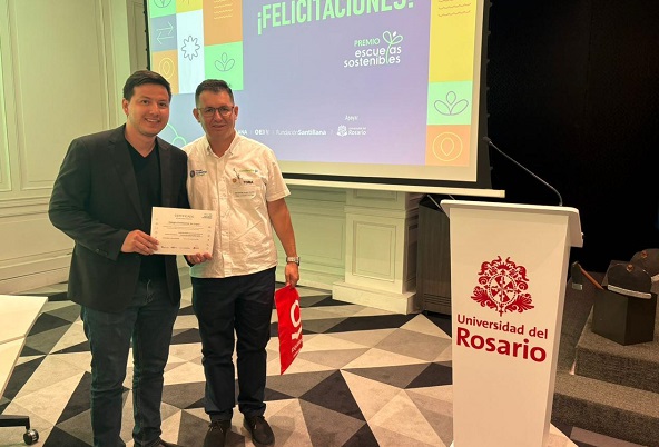 Premio nacional para el colegio Comfamiliar Los Lagos