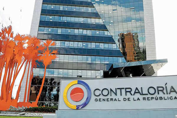 Contraloría pide documentación completa de aviones Grippen